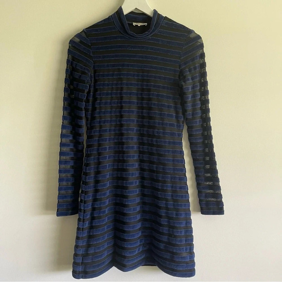 BAUM UND PFERDGARTEN Jeraldine velvet sheer stripe Dress small - Picture 3 of 8